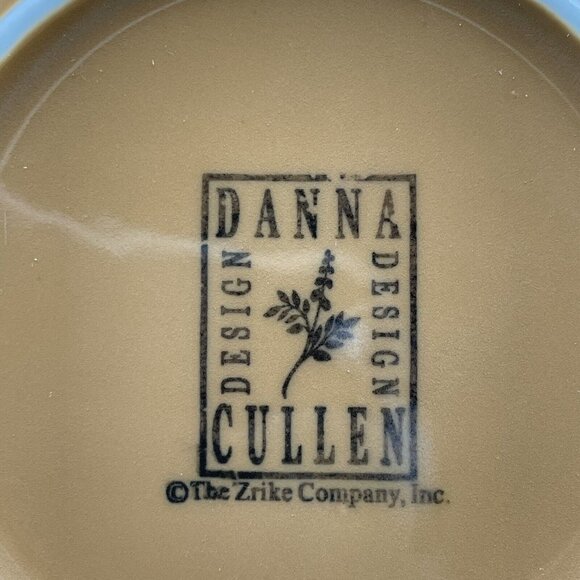 Chanticleer by Zrike Dinner Plate Danna Cullen Designs Rooster Strawberries USA - Picture 3 of 6